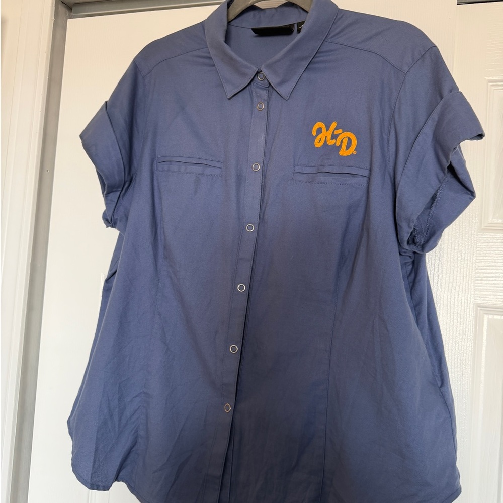 Ladies Blue Button-Up Shirt with Gold Embroidered 'HD' Detail